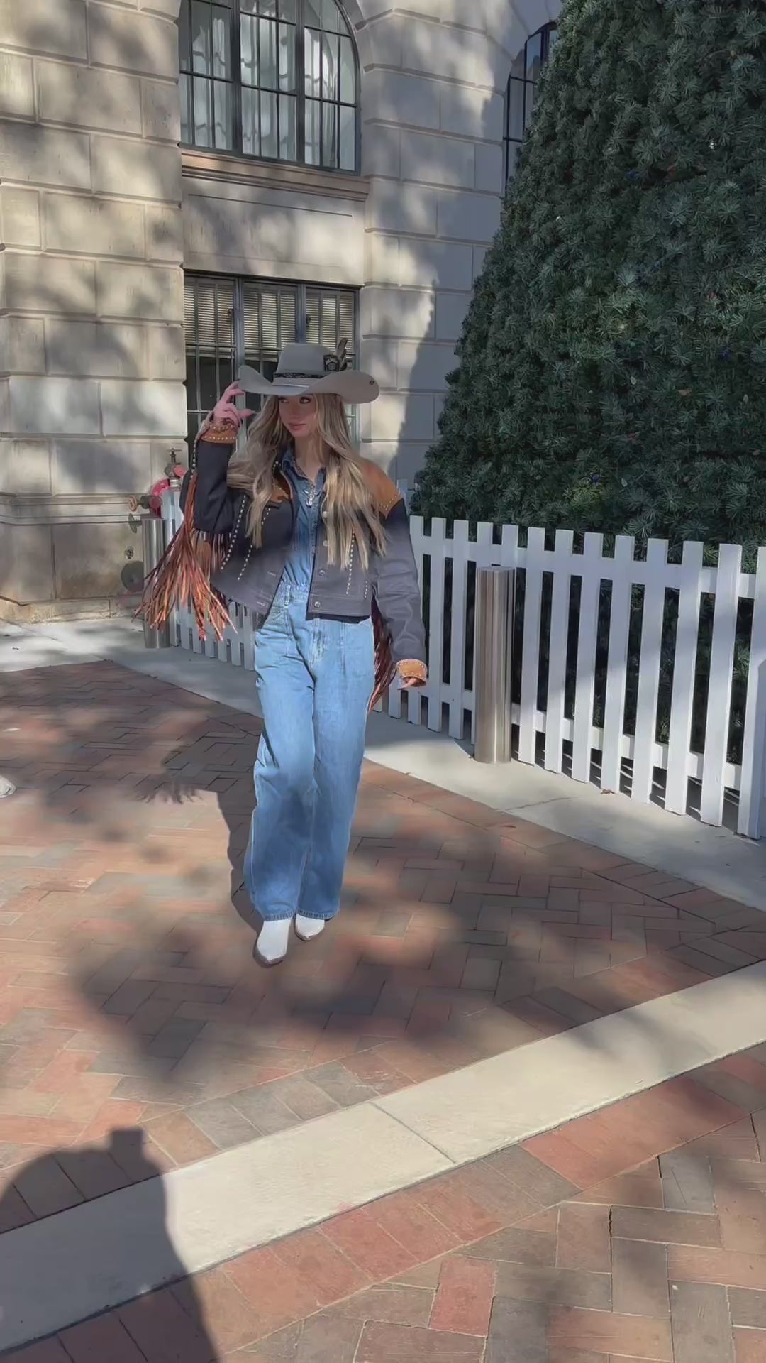 That Texas One Cropped Fringe Jacket